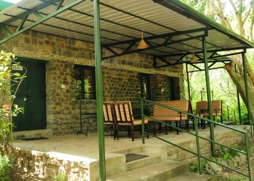 Tamil Nadu Masinagudi sitting area
